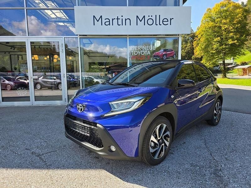 Blau Neu 2025 Toyota Aygo Kleinwagen | 21.690 € - Bild 1/4