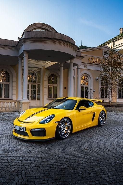 Gelb Gebraucht 2013 Porsche Cayman S Chrono Coupé | 78.000 € - Bild 1/4
