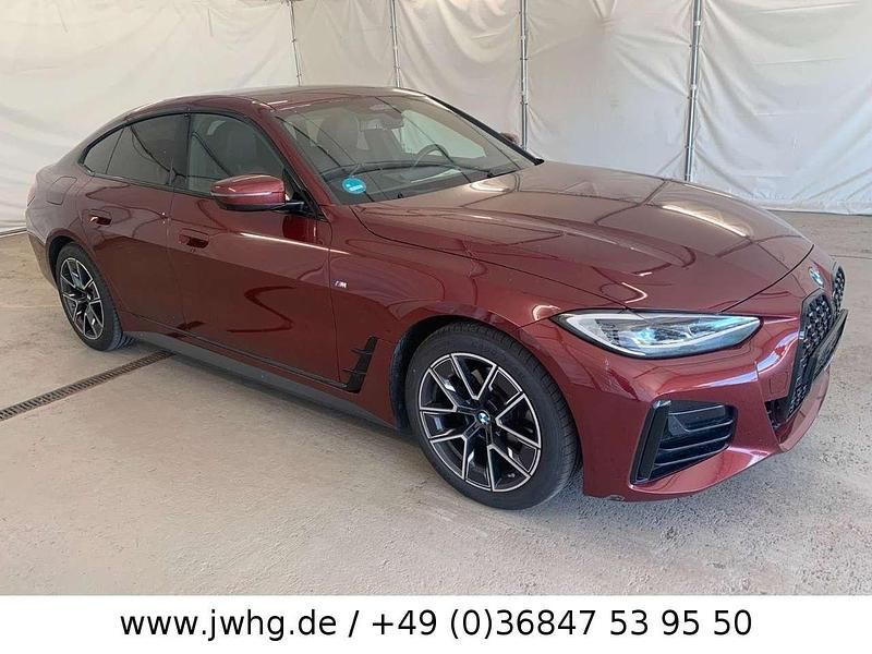 Gebraucht BMW 420 M Sport 190 PS (139 kW) 2023 Aventurinrot iii metallic Coupé