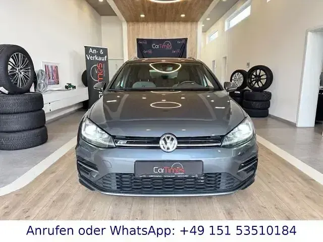 Gebraucht VW Golf VII Highline 150 PS (110 kW) 2020 Grau Kombi