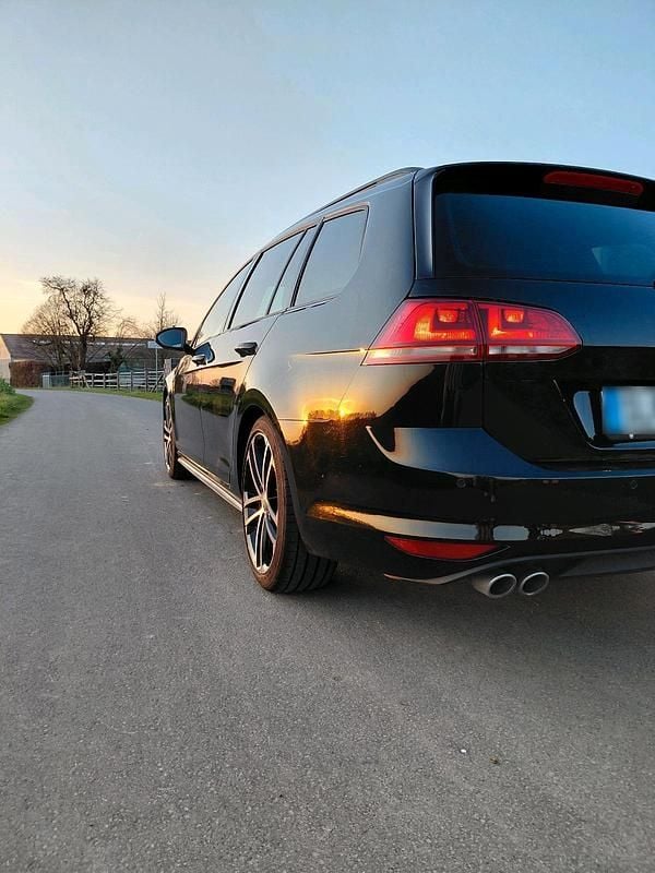 Gebraucht VW Golf VII GTD 184 PS (135 kW) 2016 Schwarz Kombi