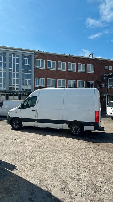Gebraucht Mercedes Sprinter 163 PS (119 kW) 2020 Weiß Van