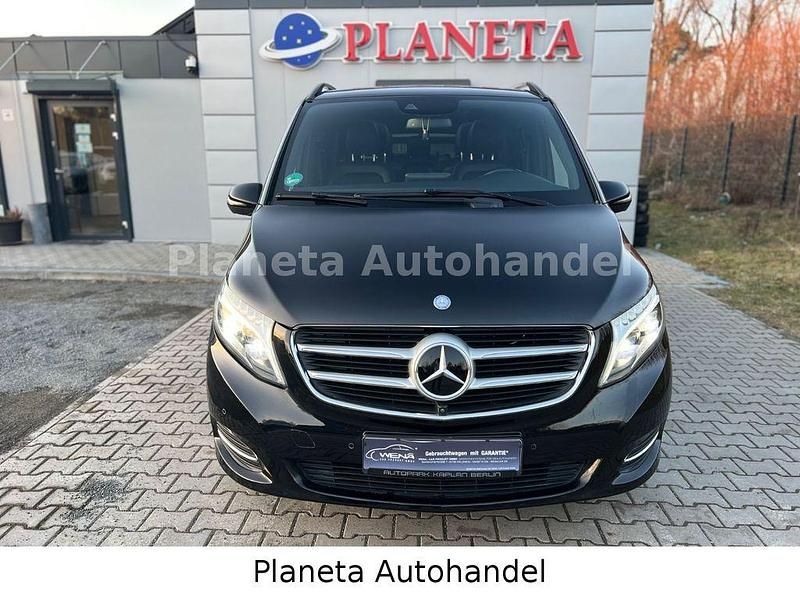 Gebraucht Mercedes V250 190 PS (139 kW) 2017 Schwarz Van / Kleinbus