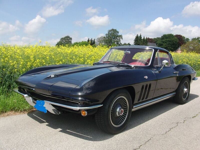 Schwarz Gebraucht 1965 Corvette C2 Coupé | 84.500 € - Bild 1/4