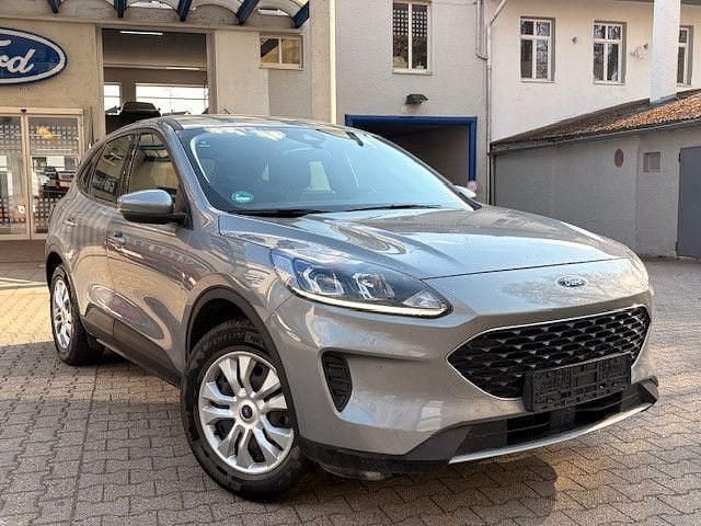 Gebraucht Ford Kuga Trend 120 PS (88 kW) 2022 Silber SUV