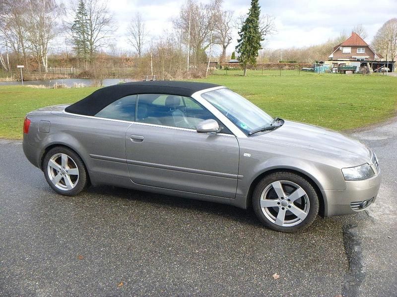 Gebraucht Audi A4 Cabriolet Design 163 PS (119 kW) 2004 Grau Cabrio