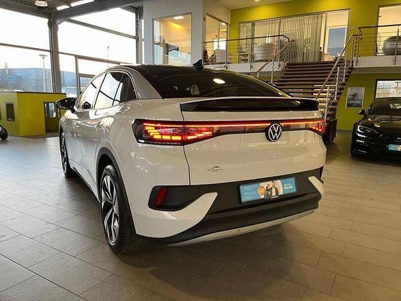 Second-hand VW ID.5 Pro Performance 150 kW (204 CP) 2023 Alb SUV