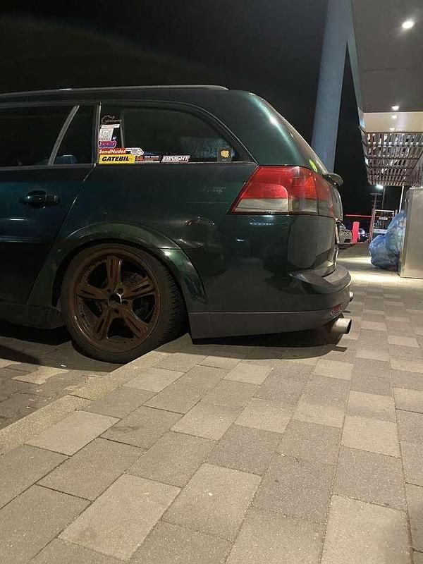 Gebraucht Opel Vectra Edition 150 PS (110 kW) 2004 Grün Kombi
