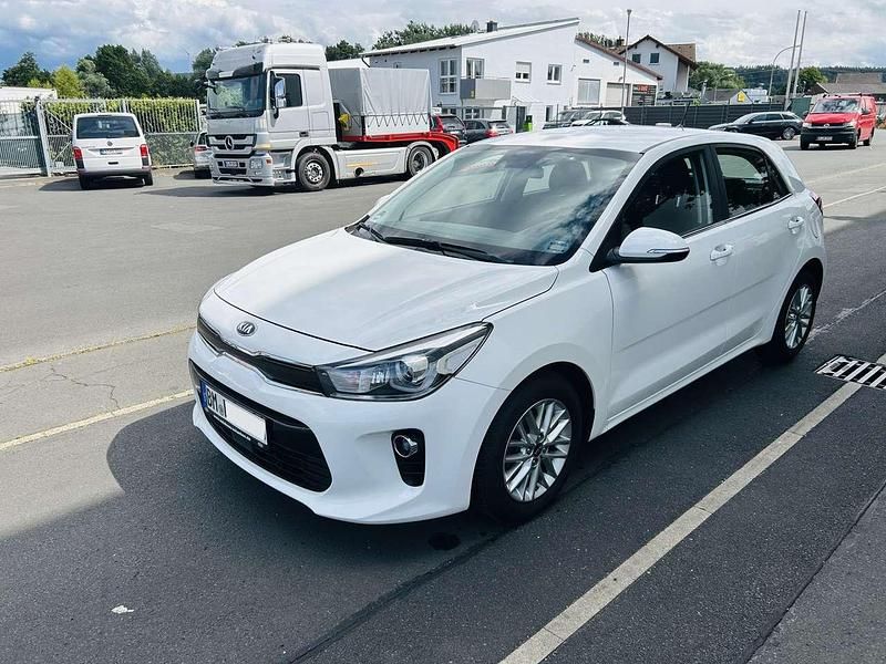 Gebraucht 2019 Kia Rio GT-Line Limousine | 10.299 € (Superpreis) - Bild 1/4