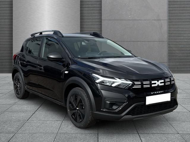Perlmuttschwarz Neu 2025 Dacia Sandero Essentiel Kleinwagen | 17.120 € (Guter Preis) - Bild 1/1