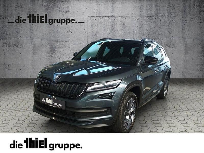 Grau Gebraucht 2021 Skoda Kodiaq SportLine SUV | 37.290 € (Teuer) - Bild 1/4