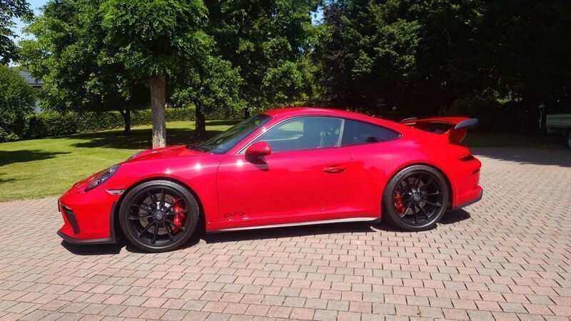 Rot Gebraucht 2018 Porsche 991 | 160.000 € (Guter Preis) - Bild 1/4