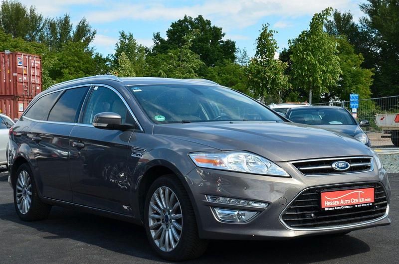 Gebraucht Ford Mondeo 163 PS (119 kW) 2013 Braun Kombi