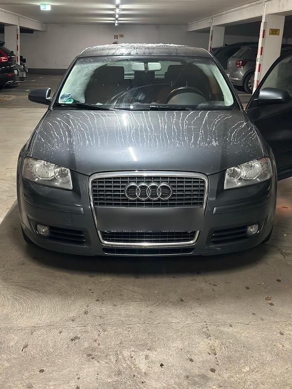 Grau Gebraucht 2005 Audi A3 Kleinwagen | 2.100 € (Superpreis) - Bild 1/4