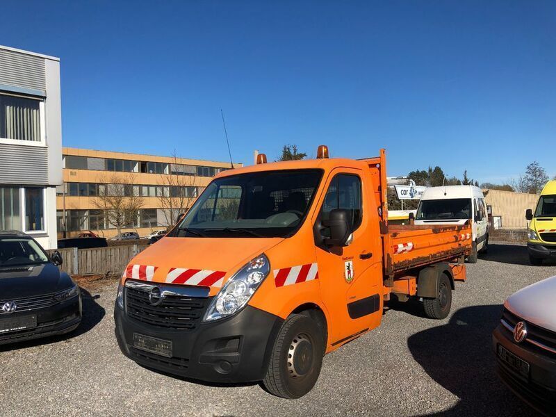 Gebraucht Opel Movano 145 PS (106 kW) 2012 Orange Van