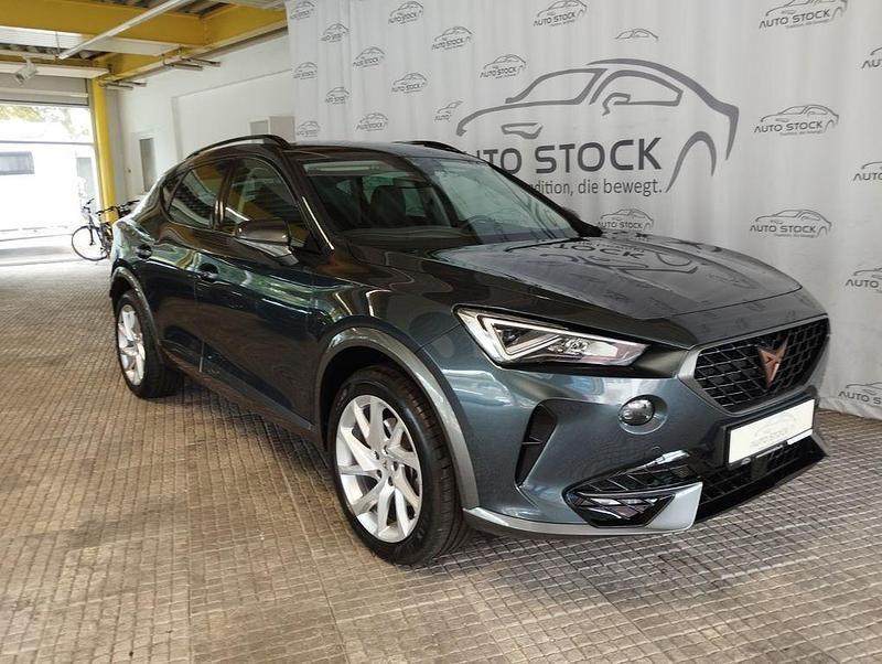 Grau Gebraucht 2023 Cupra Formentor SUV | 25.950 € (Guter Preis) - Bild 1/4