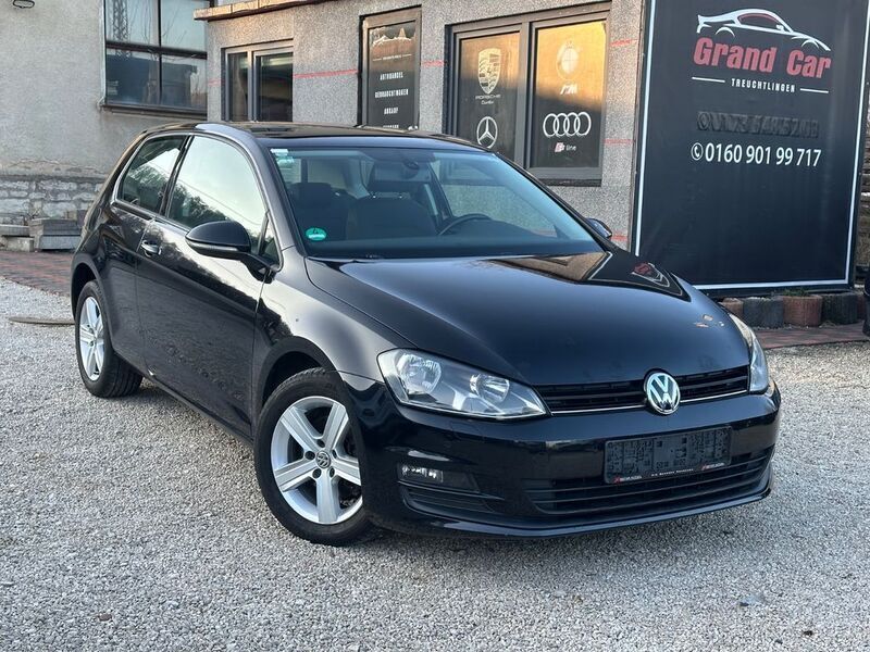 Schwarz Gebraucht 2013 VW Golf VII Comfortline Limousine | 5.900 € (Superpreis) - Bild 1/4