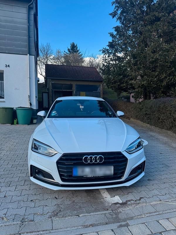 Gebraucht Audi A5 S-Line 190 PS (139 kW) 2018 Weiß Coupé