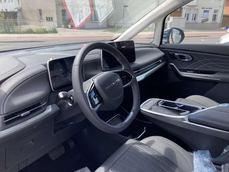 Gebraucht Maxus MIFA 9 180 kW (245 PS) 2024 Grau Van / Kleinbus