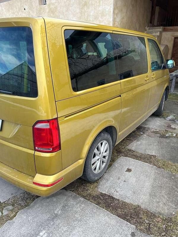 Gebraucht VW T6 150 PS (110 kW) 2019 Gold Van