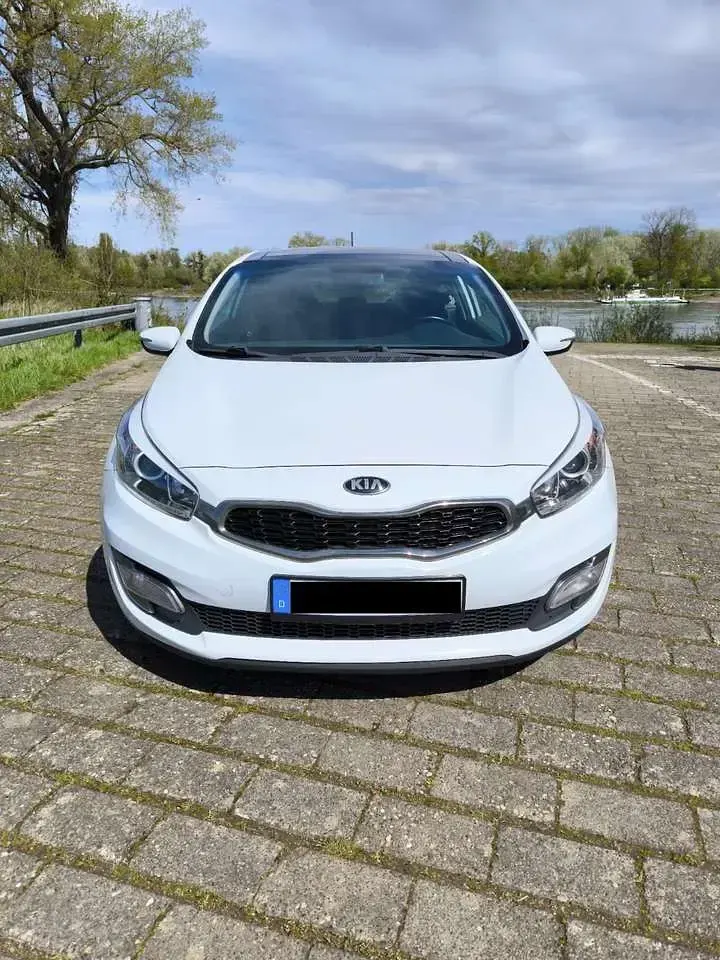 Gebraucht Kia ProCeed 128 PS (94 kW) 2014 Kleinwagen