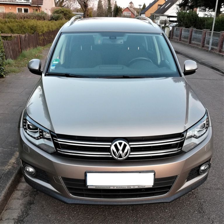 Beige Gebraucht 2012 VW Tiguan Sportline SUV | 9.700 € (Fairer Preis) - Bild 1/4
