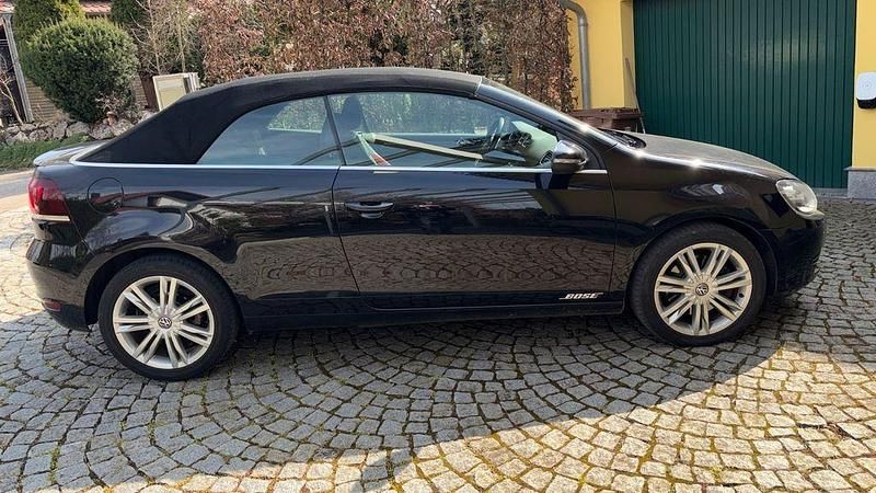 Gebraucht VW Golf Cabriolet 140 PS (102 kW) 2012 Schwarz Cabrio