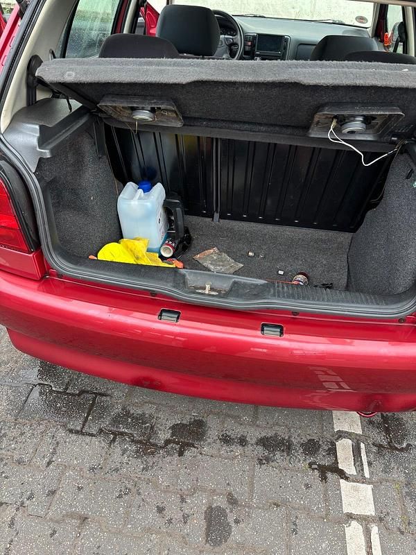 Używany VW Polo 60 KM (44 kW) 1997 Czerwony Hatchback