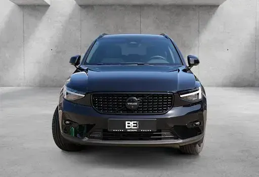 Gebraucht Volvo XC40 Plus 197 PS (144 kW) 2025 Schwarz SUV
