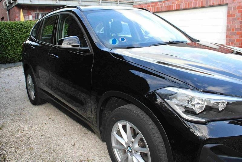 Gebraucht BMW X1 Advantage 140 PS (102 kW) 2019 Schwarz SUV