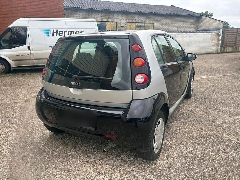 Gebraucht Smart ForFour 68 PS (50 kW) 2004 Schwarz Kleinwagen