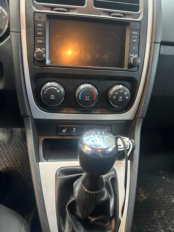 Gebraucht Dodge Caliber 2010 Weiß Kleinwagen