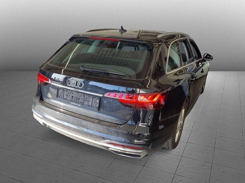 Gebraucht Audi A4 Advanced Plus 150 PS (110 kW) 2024 Brillantschwarz Kombi