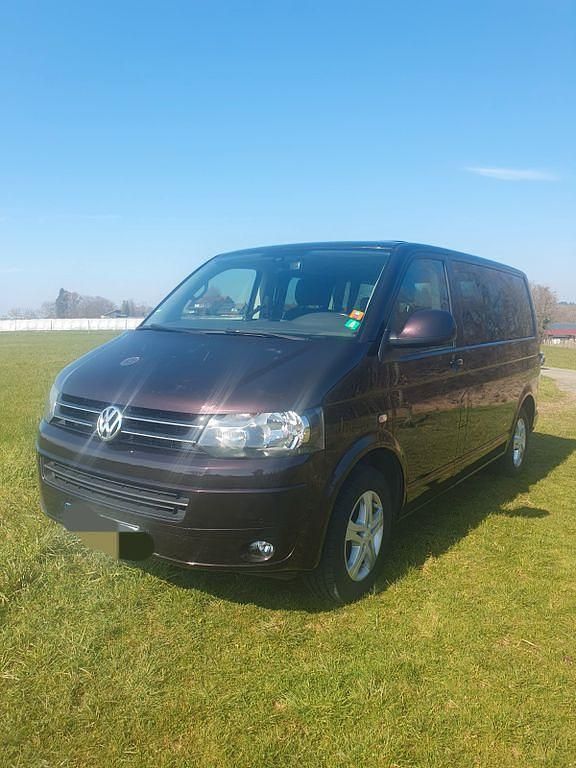 Second-hand VW Multivan 140 CP (102 kW) 2014 Mov Monovolum