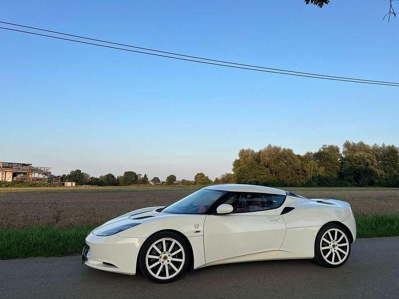 Weiß Gebraucht 2010 Lotus Evora Coupé | 41.900 € - Bild 1/4