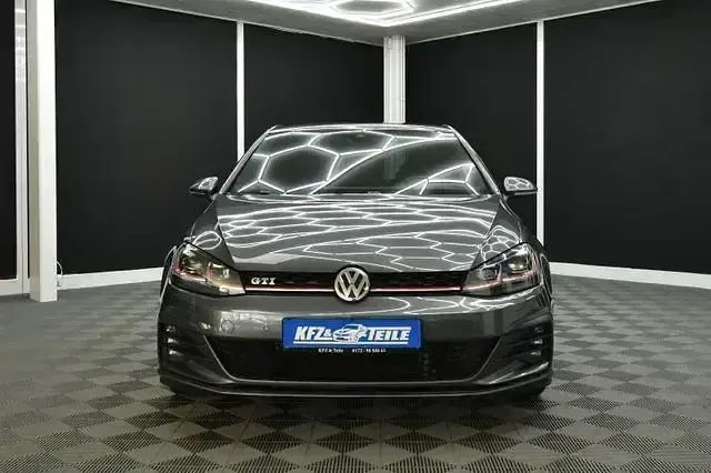 Gebraucht VW Golf VII GTI 275 PS (202 kW) 2018 Grau Limousine