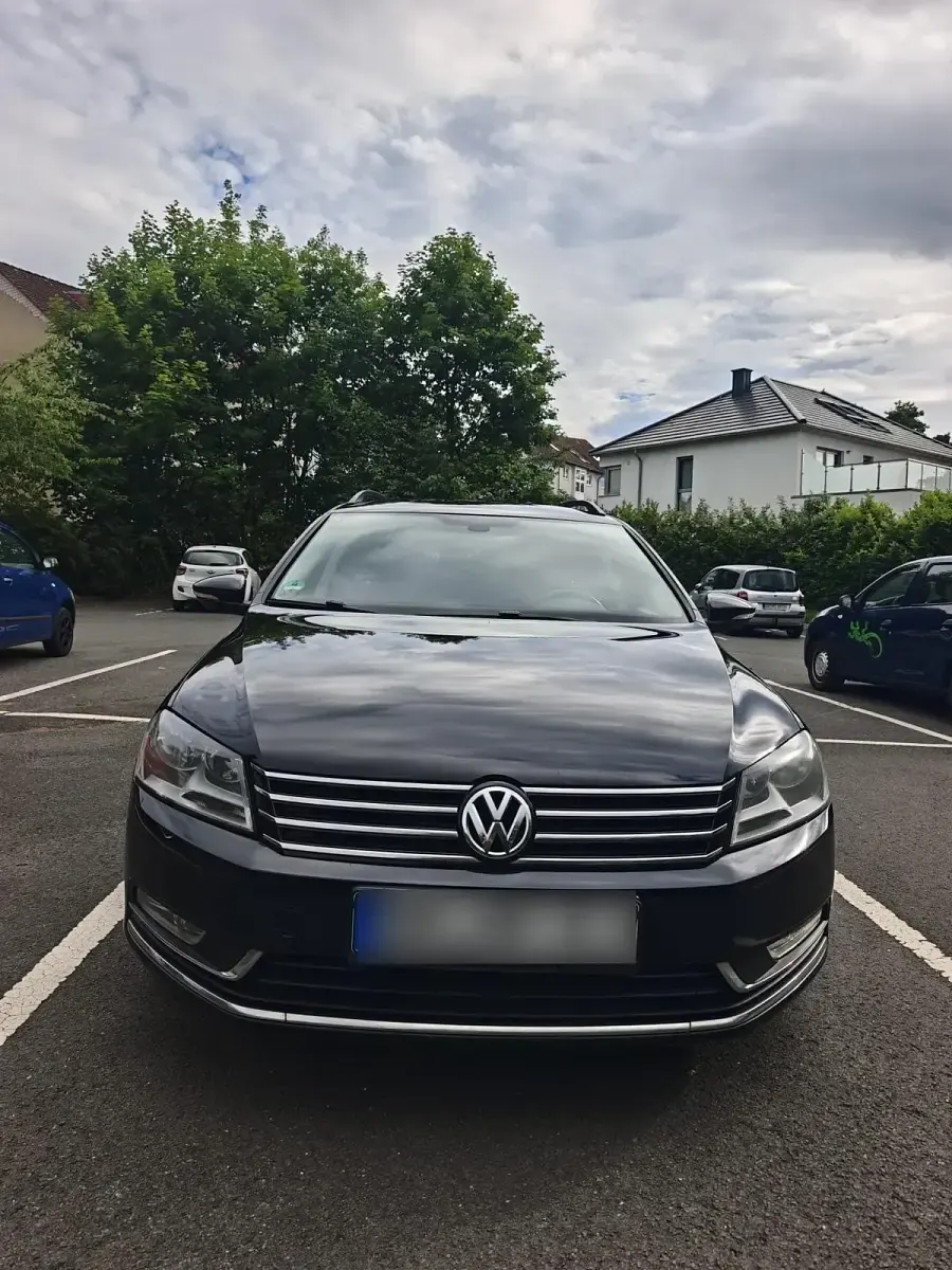 Gebraucht VW Passat 140 PS (102 kW) 2014 Schwarz Kombi