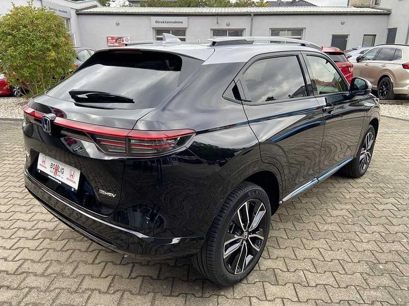 Neu Honda HR-V Advance 107 PS (78 kW) 2025 Crystal schwarz pearl SUV