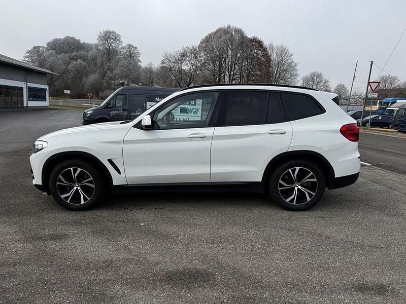 Weiß Gebraucht 2019 BMW X3 Efficient Dynamics SUV | 17.900 € (Guter Preis) - Bild 1/4