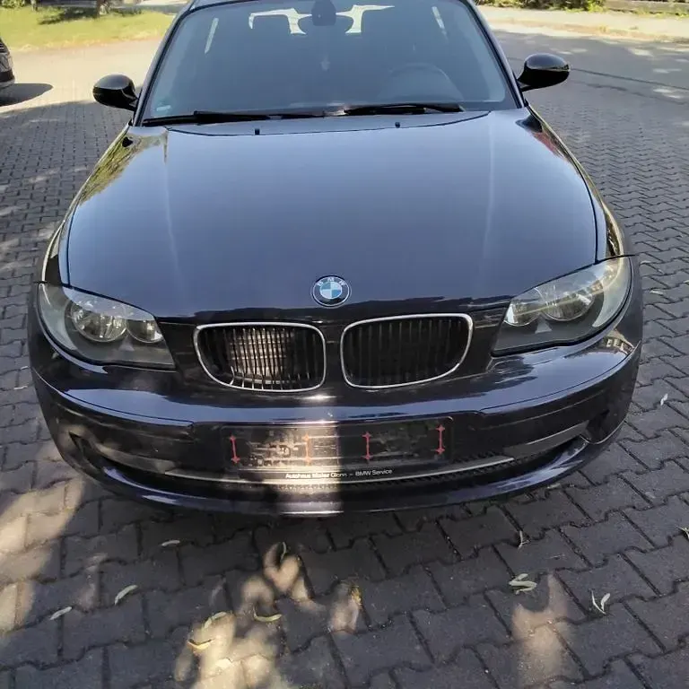Gebraucht BMW 118 Sport Line 143 PS (105 kW) 2008 Blau Kleinwagen