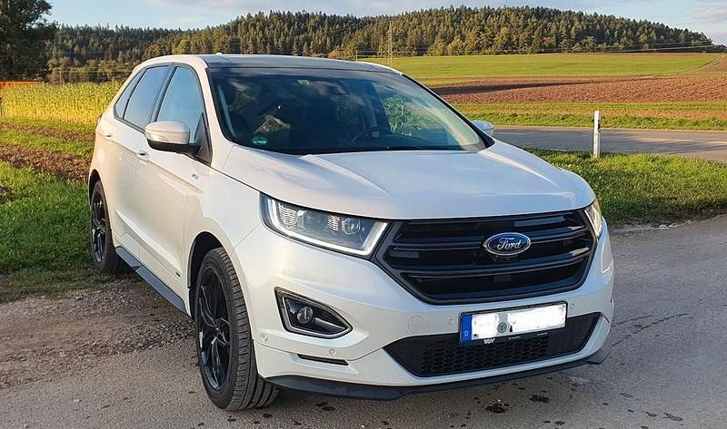 Weiß Gebraucht 2018 Ford Edge ST-Line SUV | 19.500 € (Superpreis) - Bild 1/4