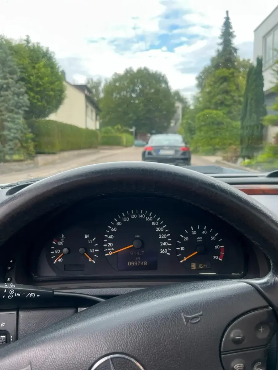 Gebraucht Mercedes CLK200 Elegance 169 PS (124 kW) 2001 Silber Coupé