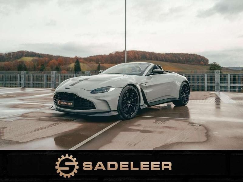 Apex gray Neu 2024 Aston Martin V12 Vantage Cabrio | 298.850 € - Bild 1/4