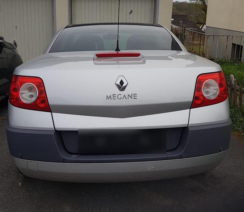 Gebraucht Renault Mégane Cabriolet 135 PS (99 kW) 2005 Silber Cabrio