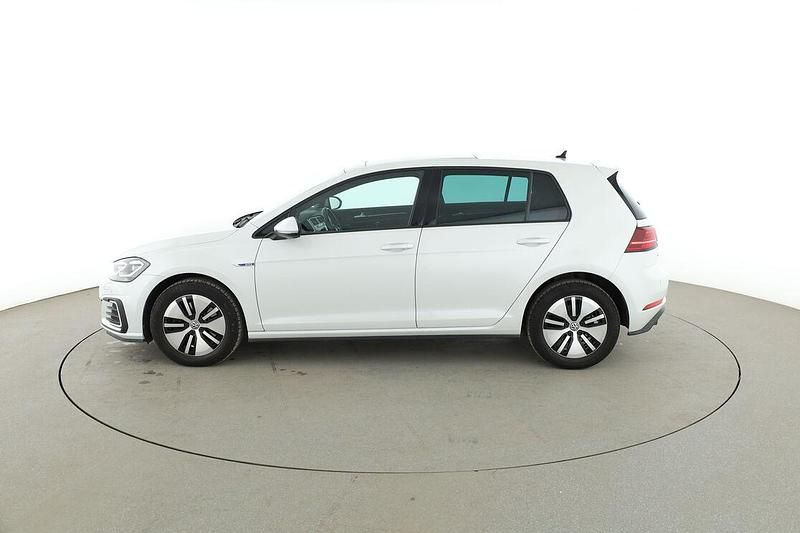 Gebraucht VW Golf VII GTE 204 PS (150 kW) 2017 Weiß Limousine
