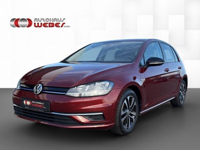 Gebraucht VW Golf VIII IQ Drive 131 PS (96 kW) 2020 Rot