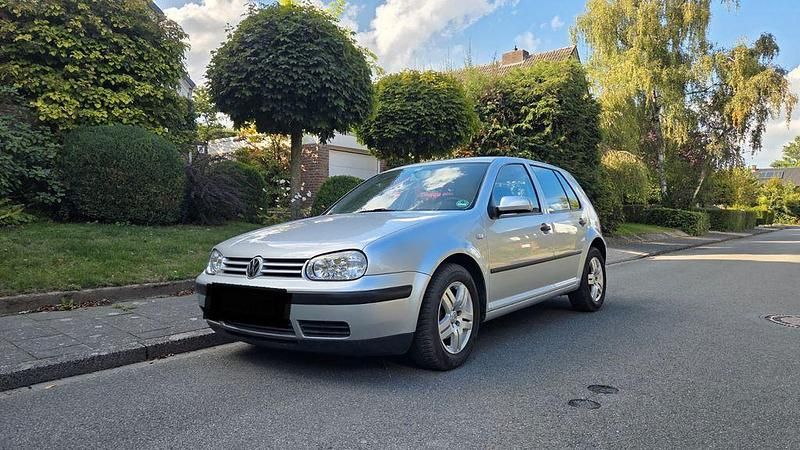 Grau Gebraucht 2001 VW Golf IV Limousine | 990 € (Superpreis) - Bild 1/4