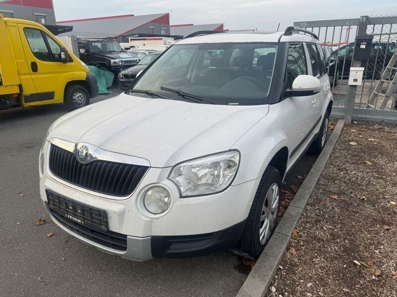 Weiß Gebraucht 2010 Skoda Yeti Active SUV | 2.490 € (Superpreis) - Bild 1/4