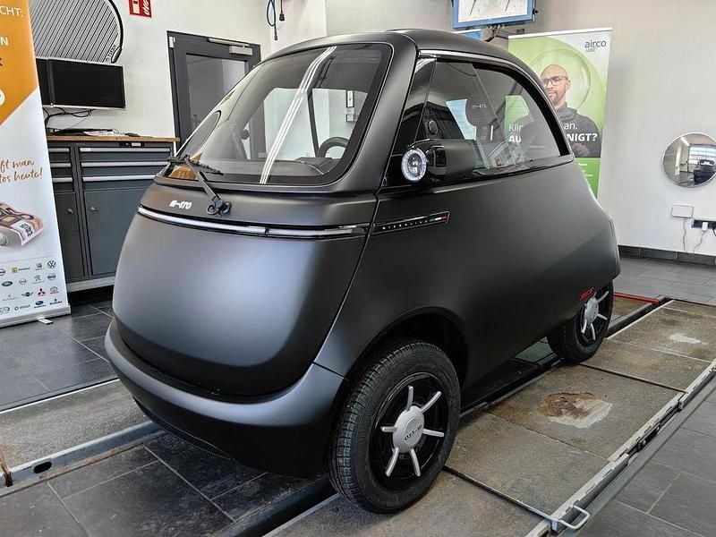 Nuova Micro Microlino 13 kW (18 CV) 2026 Nero Utilitaria