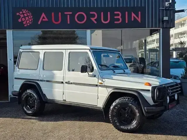 Gebraucht Mercedes E280 1982 Weiss Limousine